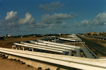 Pipeline près de Sines (Portugal). (définition réelle 1 668 × 1 098*)