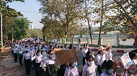 Professores protestam contra golpe militar (9 de fevereiro de 2021, Hpa-An, estado de Kayin, Mianmar)