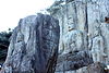 Вырезанные в скалах Будды в отшельничестве Чилбулам, гора Намсан в Кёнджу, Корея 03.JPG