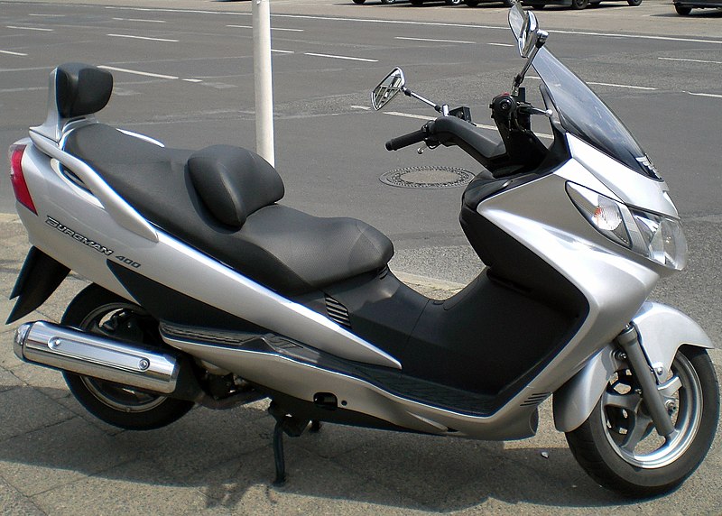 Мотоцикл     800px-Suzuki_Burgman_400