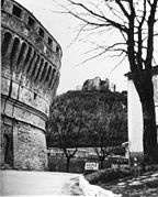 Torrione e Rocca. Primi anni Settanta del Novecento. Foto d'archivio