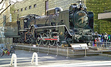 375px-UenoSteamLocomotive1527.jpg