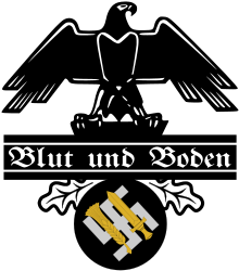 Dessin d'un aigle noir stylisé tenant dans ses serres deux feuilles de chêne, une croix gammée, un épi et une épée.