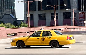 Chicago yellow cab Chicago cab 01 deriv-01.jpg