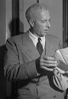 O director, guionista y productor estausunidense Howard Hawks, en una imachen de 1943.