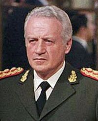 レオポルド・ガルチェリ中将 （1981年12月22日 – 1982年6月18日）