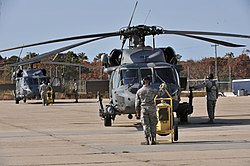 HH-60G Pave Hawks из 106-го спасательного крыла на авиабазе Национальной гвардии имени Фрэнсиса С. Габрески.