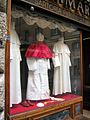 Display window of Gamarelli during the 2005 sede vacante