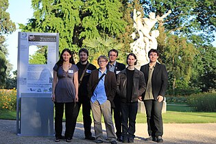 Une partie de la NCO lors des 10 ans de Wikipédia à Rennes en 2011.