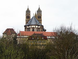Западный фасад монастыря