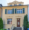 Wohnhaus[38]