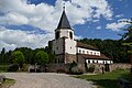 Dompeter cimetière, enceinte, tilleul