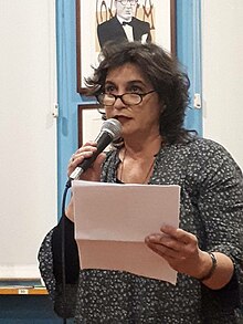La escritora gallega Clara do Roxo en la librería Andel. Vigo 2019.