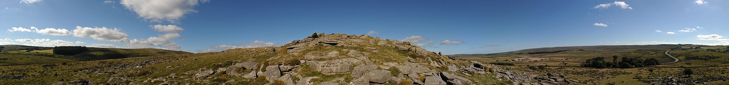 Panorama of Crockern Tor