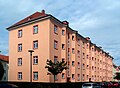 Gruppe Pieschen: Wohnblock einer Siedlung der Dresdner Spar- und Bauverein e.G.m.b.H. (Einzeldenkmal zu ID-Nr. 09213850)