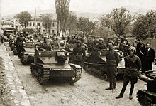 Tankettes in the 1930s Fiat Ansaldo.jpg