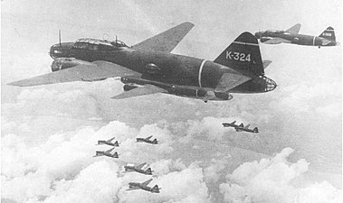 Medeltungt bombplan typ Mitsubishi G4M.