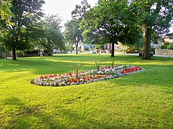 Gildersome village green.jpg