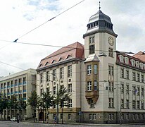 Hochschule für Technik, Wirtschaft und Kultur Leipzig (Université des sciences appliquées) sur la rue Karl-Liebknecht