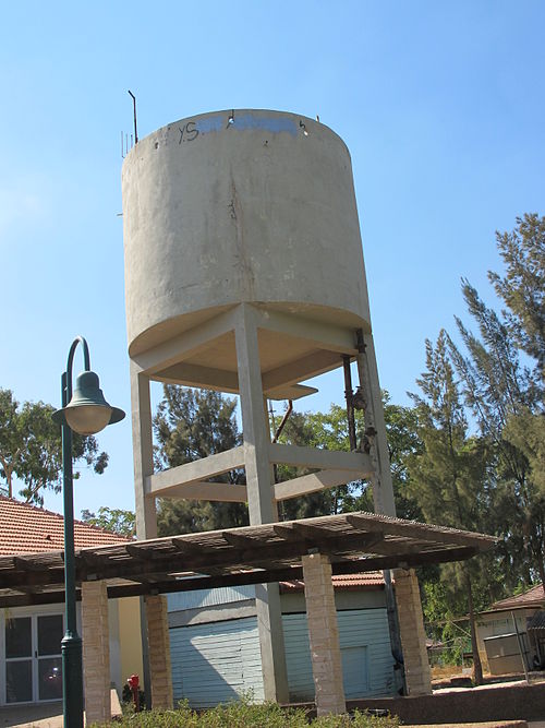 מגדל המים במושב יסודות