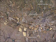 Vista aérea de Joanesburgo, com Soweto