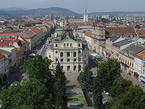 Staatstheater en Hlavná (Hoofdstraat)