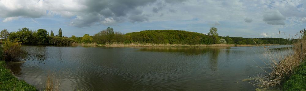 Panoramatický pohled na lokalitu od západu.