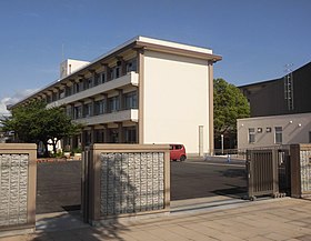 大分市立舞鶴小学校