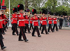 Musiques (Scots Guards et Coldstream Guards).