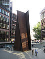 Richard Serra, Fulcrum 1987, 55 ft high free standing sculpture of Cor-ten steel near Liverpool Street station, Luân Đôn