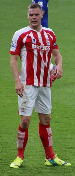 파일:Ryan Shawcross 2015.jpg