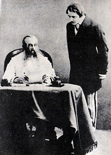 Станиславский и Качалов в «На всякого мудреца хватит глупости» 1910.jpg