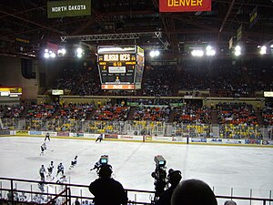 Das Halle bei einem Spiel der Alaska Aces gegen die Las Vegas Wranglers im Februar 2011