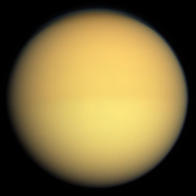 Titan, nejwětšy satelit Saturna