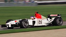 Villeneuve BAR USGP 2003.jpg