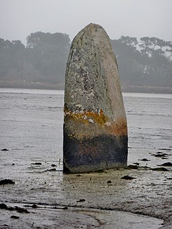 Image illustrative de l’article Menhir de Penglaouic