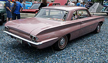 220px 1962 Oldsmobile F 85 Club Coupe rear