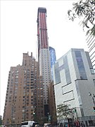 2016年10月，在建中的大樓