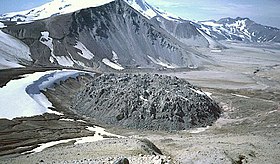 Застывшая лава после извержения