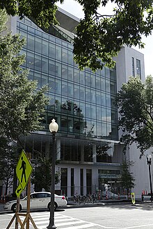 The headquarters of CSIS on DuPont Circle in Washington, D.C. CSISoffice2.jpg