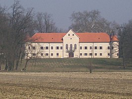 Landhuis in Lužnica