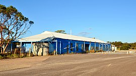 Former roadhouse, Yalata, 2017.jpg