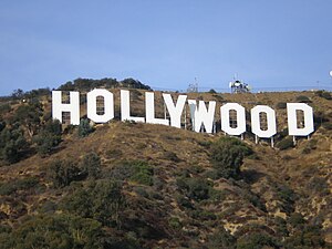 English: The Hollywood Sign as it appears from...