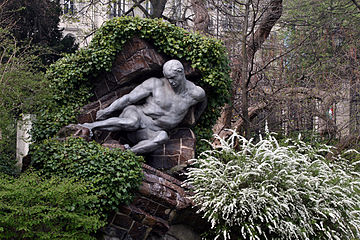 Pierre Roche, l'Effort [El Esfuerzo] (hacia 1900), París, jardín de Luxemburgo