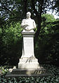 Il monumento al sindaco Koch nel parco Lenné