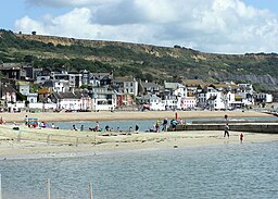 Lyme Regis sedd från piren, the Cobb