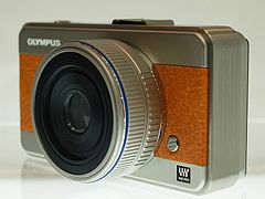 Le prototype hybride d'Olympus.