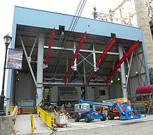 The Roosevelt Island terminal under renovation RI tramhouse empty jeh.jpg