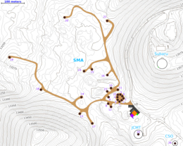 Kaart van het Mauna Kea-observatorium. De telescopen staan min of meer volgens een reuleaux-driehoek opgesteld.