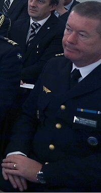SR-71 015 Swedish Air Force officers (cropped).jpg